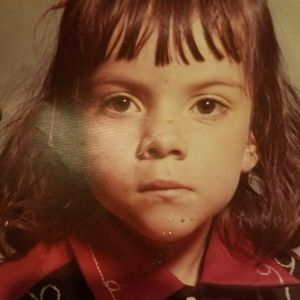 Meet your Posher, Ofelia